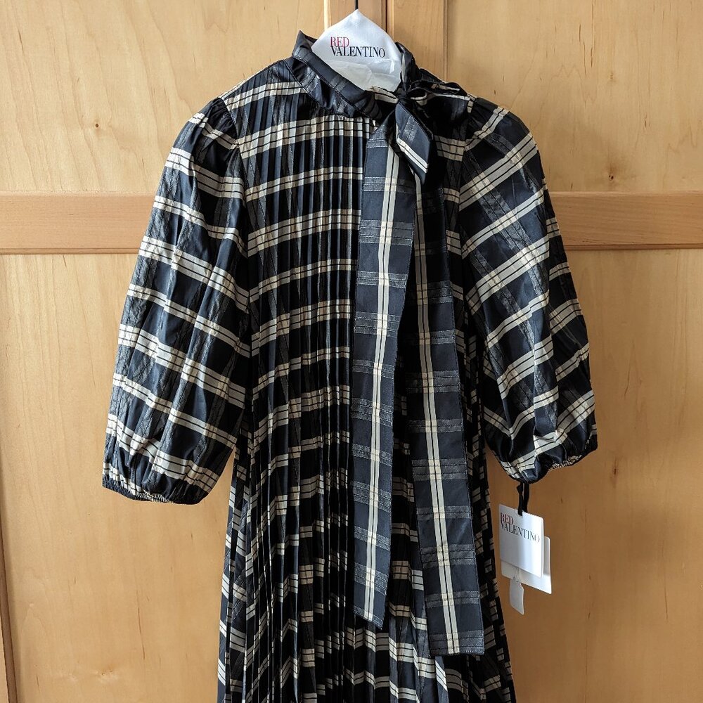 RED Valentino Pleated Dress with Bow Size 0 (NEW WITH TAG)